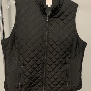 Black Quilted Women’s 2X Vest w/ Mandarin Collar